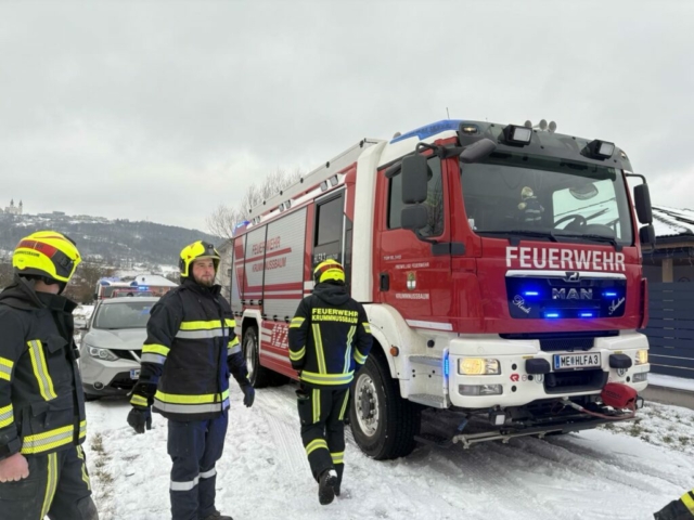 yH5BAEKAAEALAAAAAABAAEAAAICTAEAOw== Verkehrsunfall im Ortsgebiet